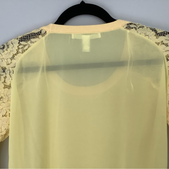 Elegant and unique sweater - Picture 6 of 6